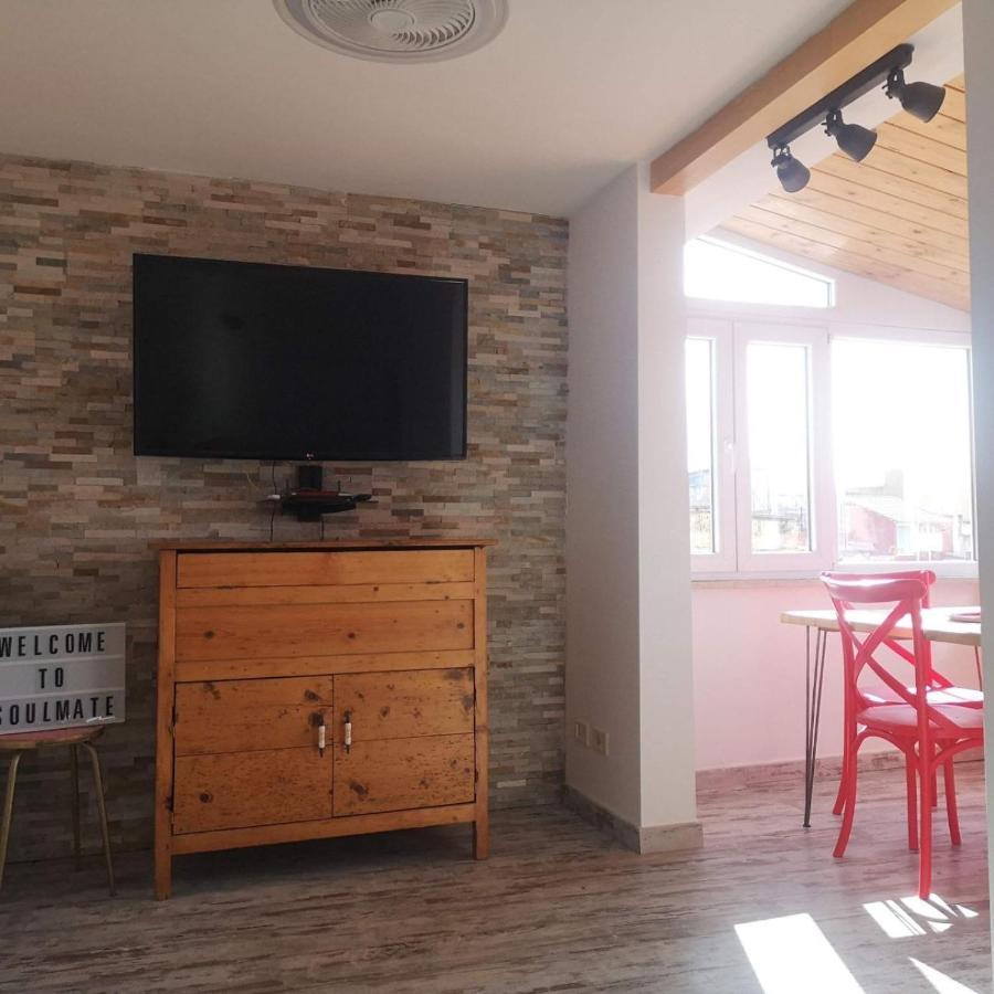 Soulmate Rooftop Apartment Рим Экстерьер фото